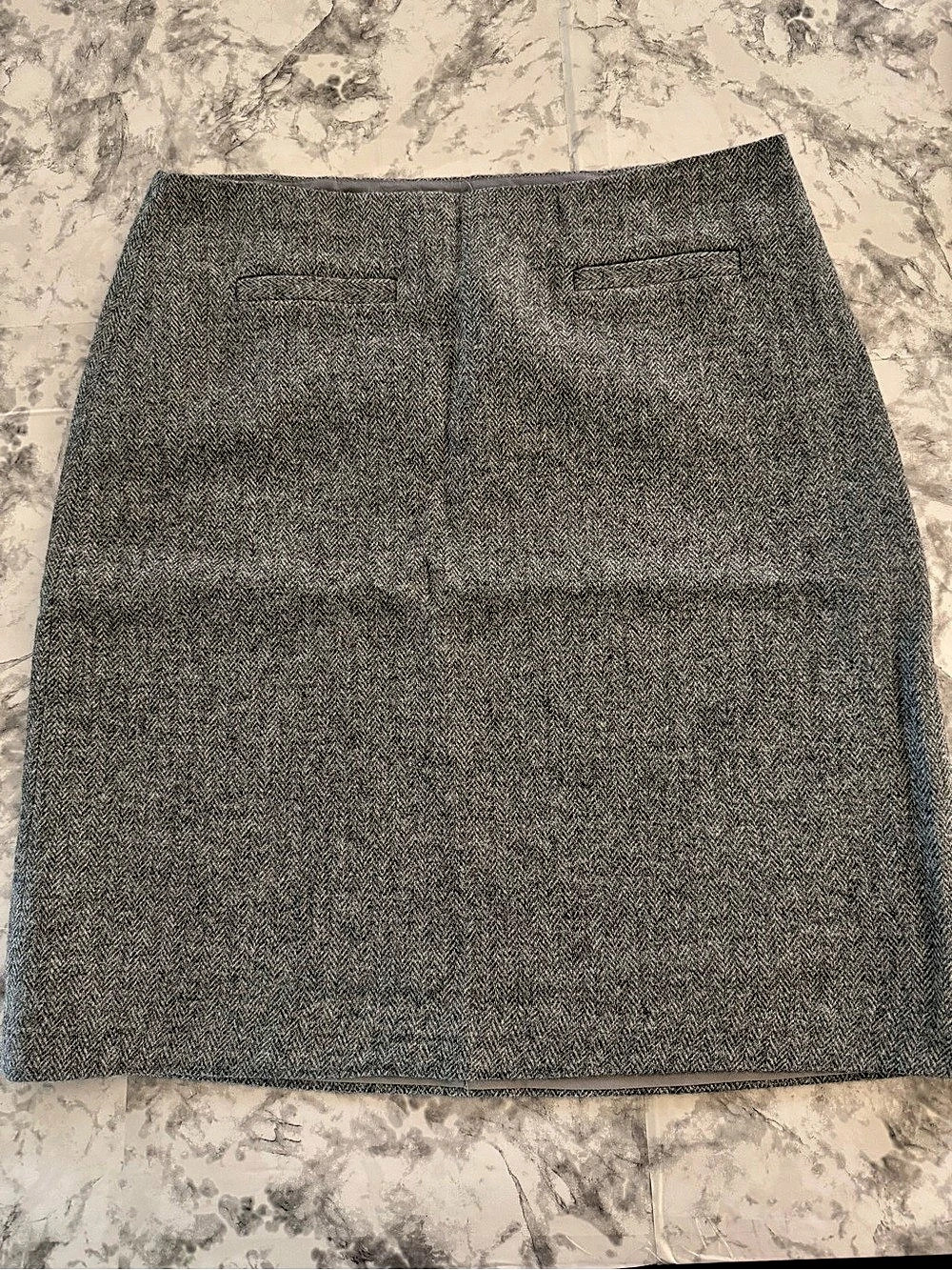 Talbots Gray Mini Skirt Size 8 Like New